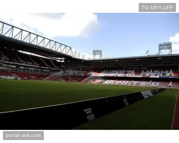 英超球场可持续改造，太阳能项目投入使用