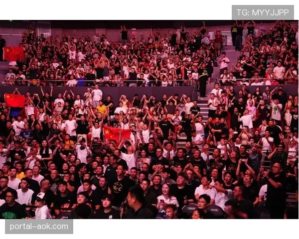 门票销售创纪录，UFC 300现场门票在开售后八分钟内售罄